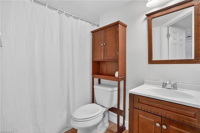 1165 Mainsail DR # 604, Naples, FL 34114