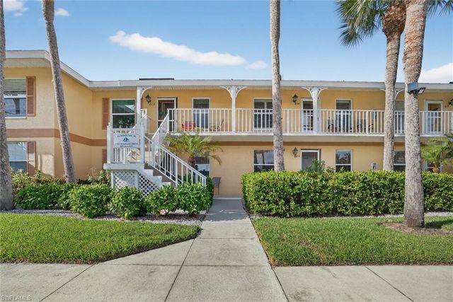 1165 Mainsail DR # 604, Naples, FL 34114