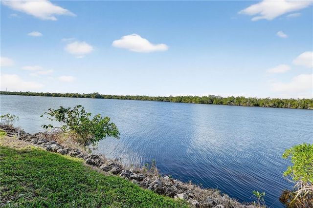 1165 Mainsail DR # 604, Naples, FL 34114