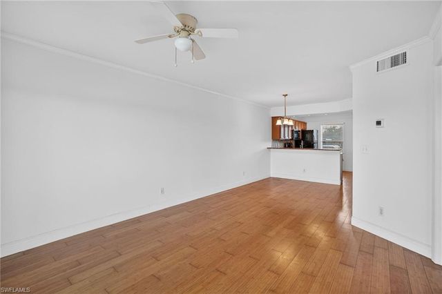 1165 Mainsail DR # 604, Naples, FL 34114