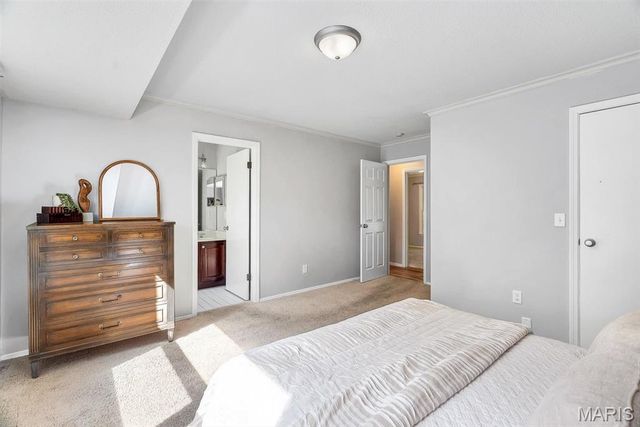 12917 Cedarledge Court, St Louis, MO 63146