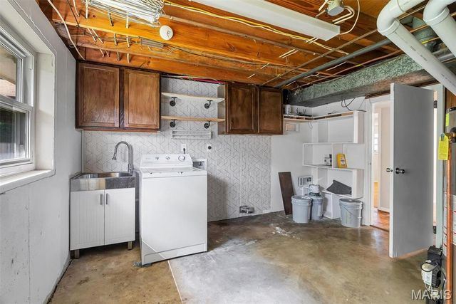 12917 Cedarledge Court, St Louis, MO 63146