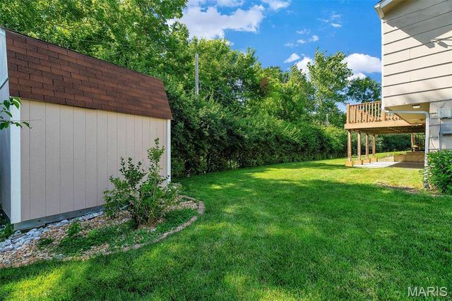 12917 Cedarledge Court, St Louis, MO 63146