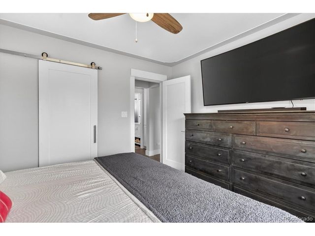 2201 S Dexter St, Denver, CO 80222