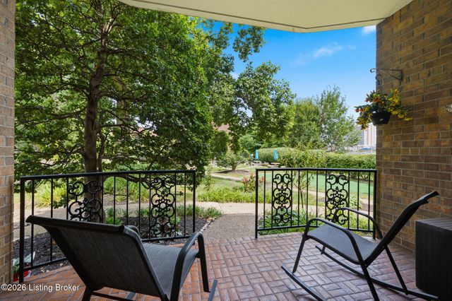 1600 Gardiner Ln 118, Louisville, KY 40205
