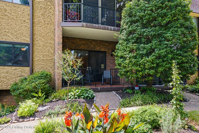 1600 Gardiner Ln 118, Louisville, KY 40205