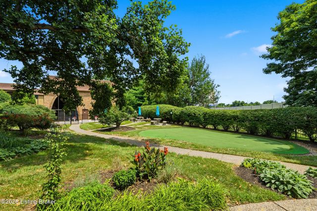 1600 Gardiner Ln 118, Louisville, KY 40205
