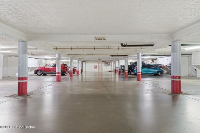 1600 Gardiner Ln 118, Louisville, KY 40205