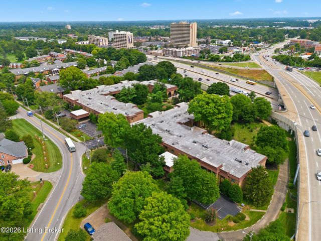 1600 Gardiner Ln 118, Louisville, KY 40205