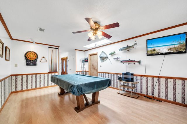 32 Walnut Avenue, Shalimar, FL 32579