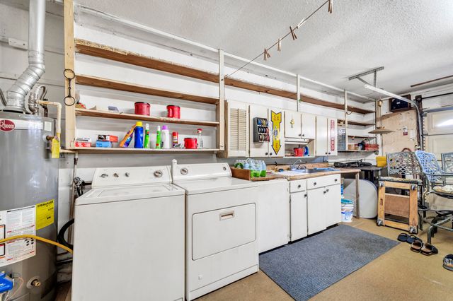 32 Walnut Avenue, Shalimar, FL 32579