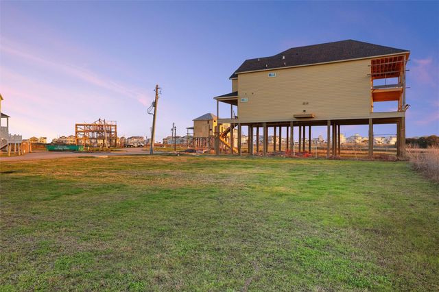 25730 Bay Breeze Drive, Galveston, TX 77554