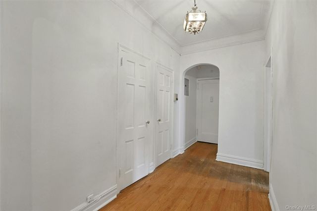 3 Park Lane 1B, Mount Vernon, NY 10552