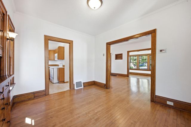 1310 11th Avenue S, Fargo, ND 58103