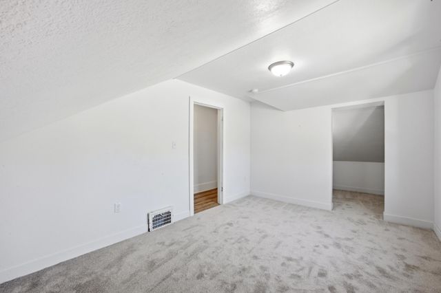 1310 11th Avenue S, Fargo, ND 58103