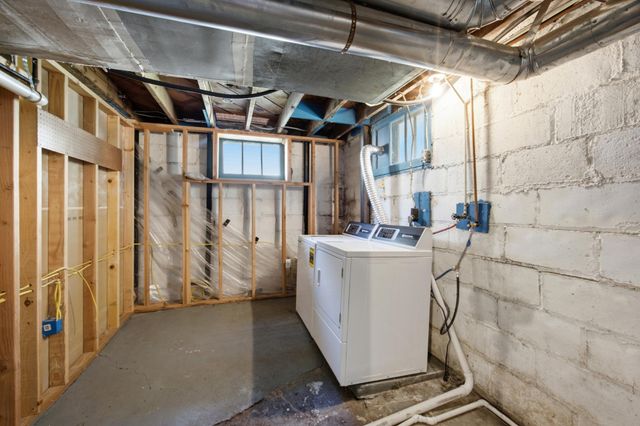 1310 11th Avenue S, Fargo, ND 58103