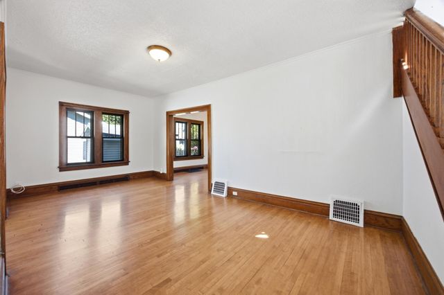 1310 11th Avenue S, Fargo, ND 58103