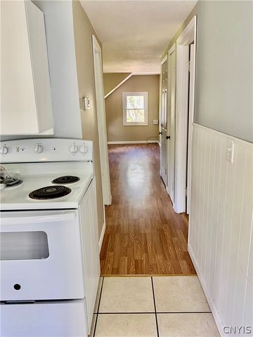 220 Roxann Avenue, Cicero, NY 13212