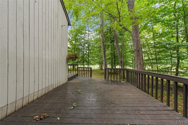 8718 Radburn Drive, Lysander, NY 13027