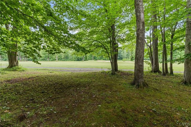 8718 Radburn Drive, Lysander, NY 13027