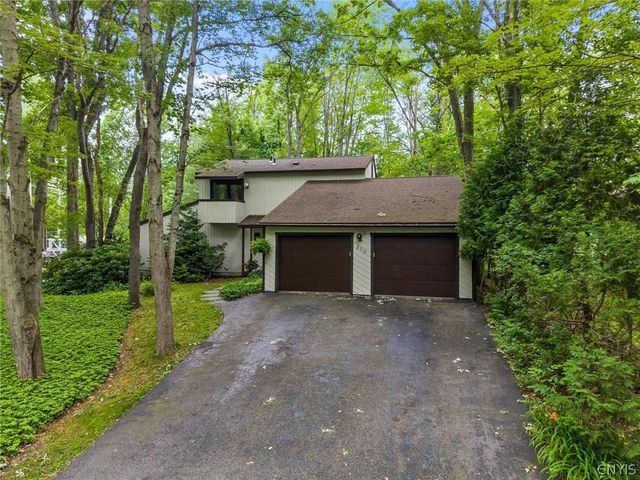 8718 Radburn Drive, Lysander, NY 13027