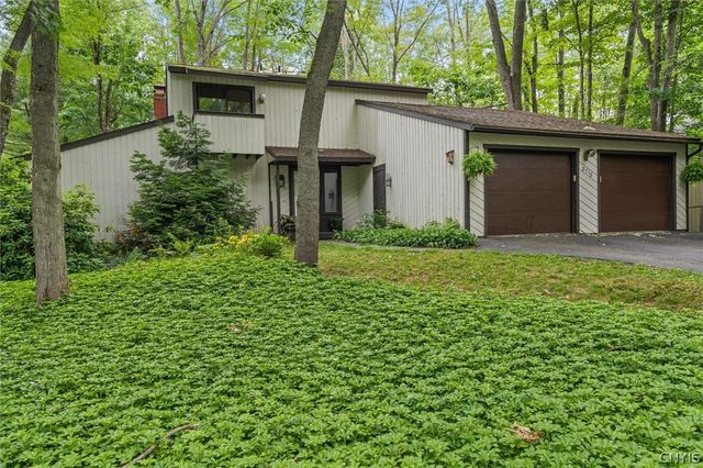 8718 Radburn Drive, Lysander, NY 13027