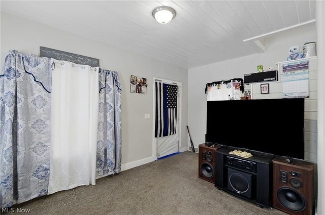 16333 Miles Avenue, Cleveland, OH 44128