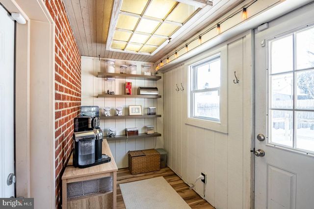 514 DORCHESTER AVE, West Lawn, PA 19609