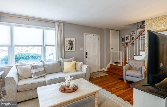 514 DORCHESTER AVE, West Lawn, PA 19609