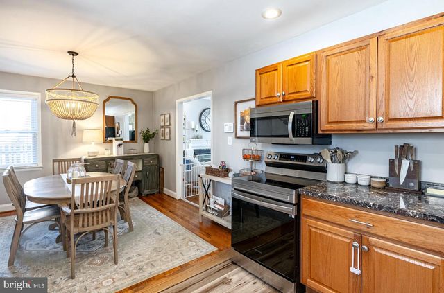 514 DORCHESTER AVE, West Lawn, PA 19609