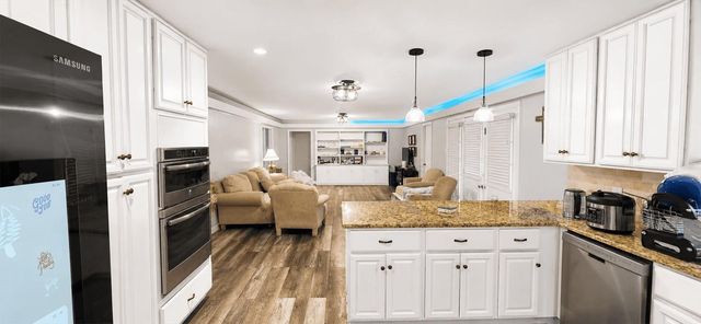 1139 Mainland Drive, Texas City, TX 77590