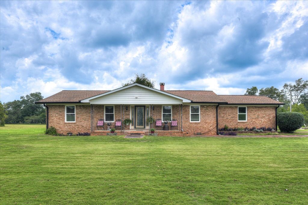 26 Flower Square, Trenton, SC 29847