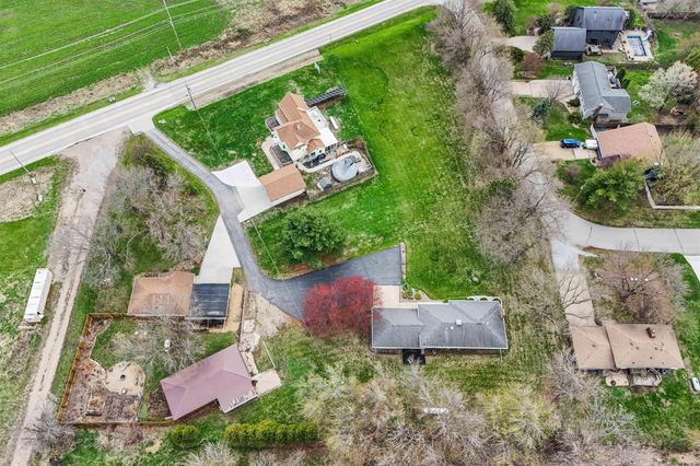 9902 University Avenue, Cedar Falls, IA 50613