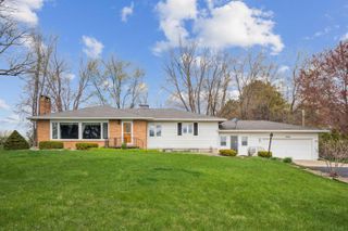9902 University Avenue, Cedar Falls, IA 50613