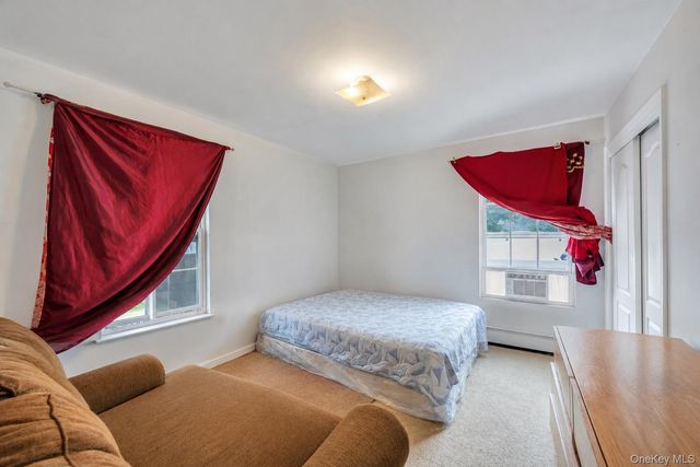 99 Ormond Street, Hempstead, NY 11550