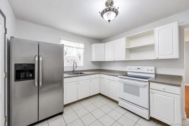 99 Ormond Street, Hempstead, NY 11550