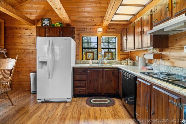 10556 Vacation Drive, Kingston, OK 73439