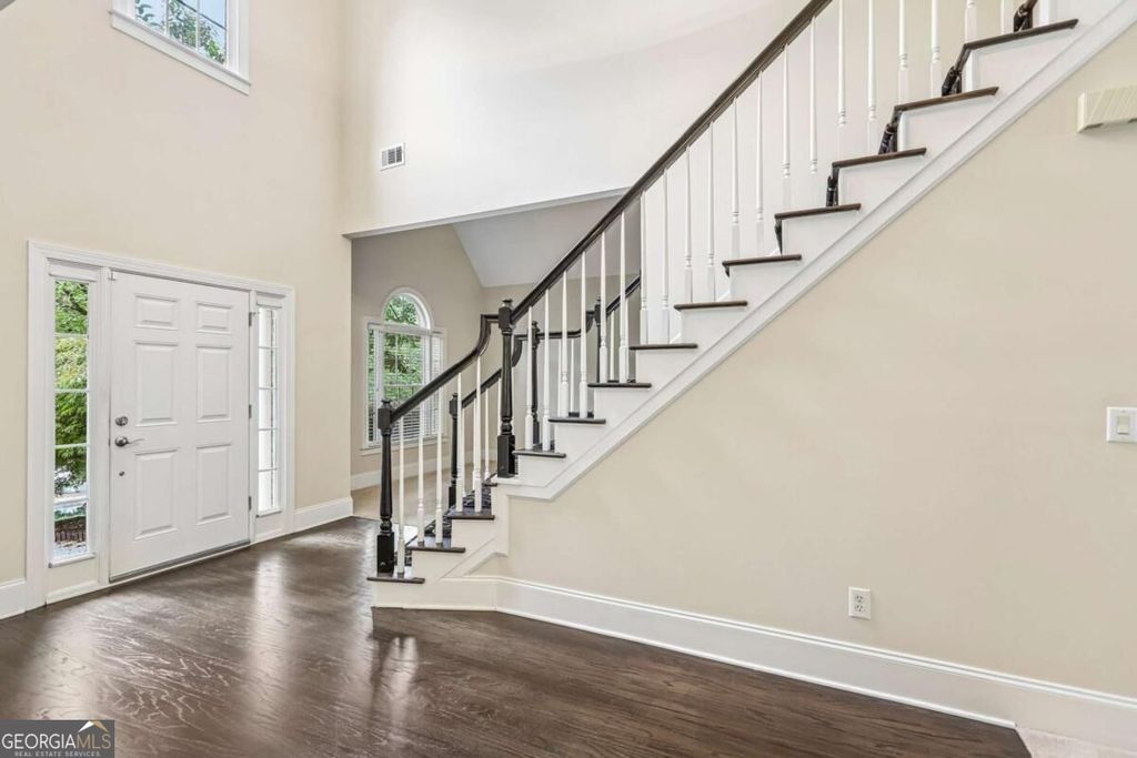 3750 Highcroft Circle, Peachtree Corners, GA 30092 — photo 2