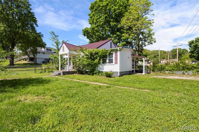 400 Main Street, Waynesville, MO 65583