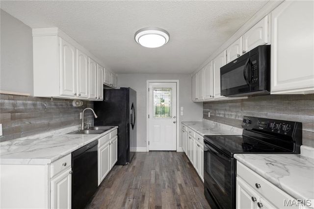 400 Main Street, Waynesville, MO 65583