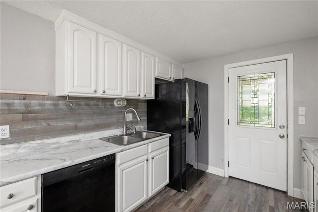 400 Main Street, Waynesville, MO 65583