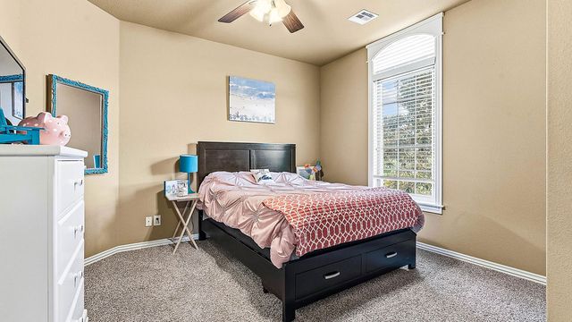 2711 SE 7Th Street, Bentonville, AR 72712