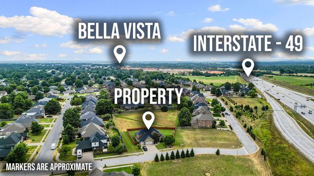 2711 SE 7Th Street, Bentonville, AR 72712