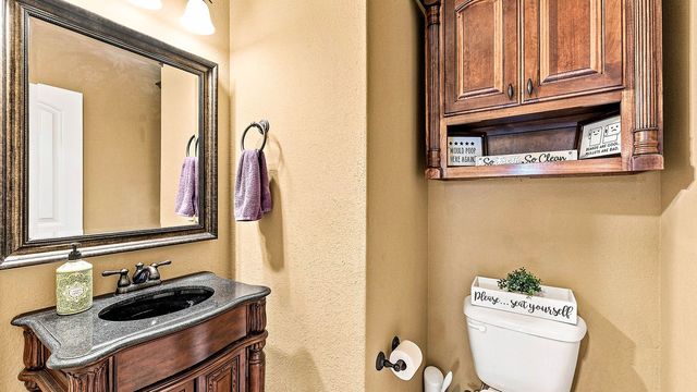 2711 SE 7Th Street, Bentonville, AR 72712