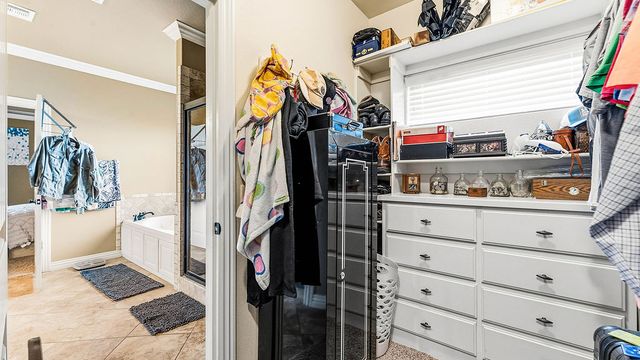 2711 SE 7Th Street, Bentonville, AR 72712
