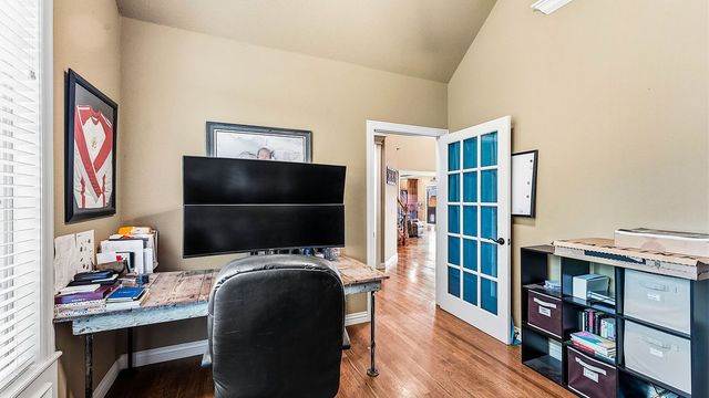 2711 SE 7Th Street, Bentonville, AR 72712