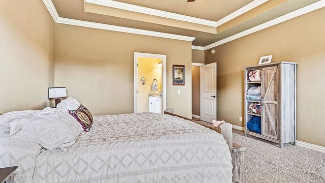 2711 SE 7Th Street, Bentonville, AR 72712