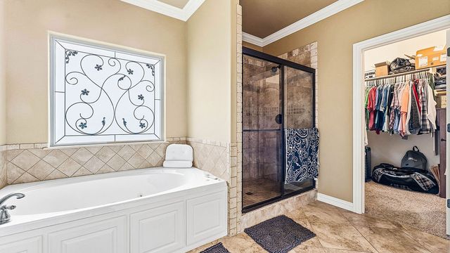 2711 SE 7Th Street, Bentonville, AR 72712