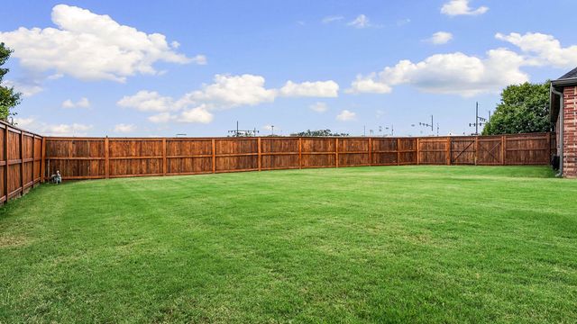 2711 SE 7Th Street, Bentonville, AR 72712