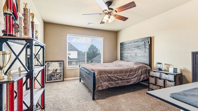 2711 SE 7Th Street, Bentonville, AR 72712